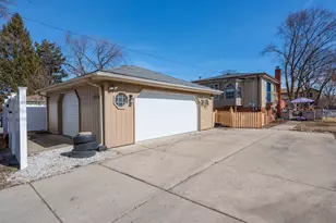 1864 Illinois St, Des Plaines, IL 60018 - Photo 20