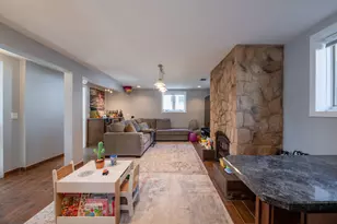 1864 Illinois St, Des Plaines, IL 60018 - Photo 16