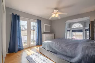 1864 Illinois St, Des Plaines, IL 60018 - Photo 8