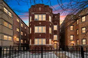 [Address not provided], Chicago, IL 60649 - Photo 2