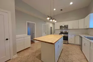 1825 N Kedzie Ave, Chicago, IL 60647 - Photo 8