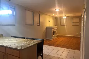 1430 E 69th St, Chicago, IL 60637 - Photo 2