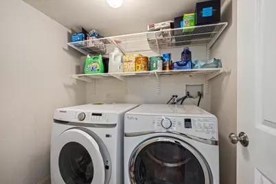 533 W Belmont Avenue #1, Chicago, IL 60657 - Photo 24