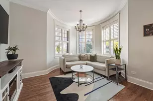 533 W Belmont Ave, Chicago, IL 60657 - Photo 6