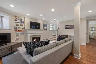 533 W Belmont Avenue #1, Chicago, IL 60657 - Photo 16