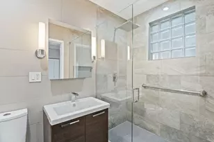 2850 W Henderson St, Chicago, IL 60618 - Photo 6