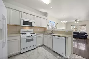 4407 Klatt St, Plano, IL 60545 - Photo 8