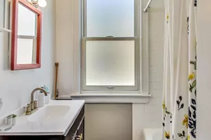 25 Webster Ave, Highwood, IL 60040 - Photo 8