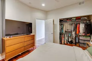 1122 N Winchester Ave, Chicago, IL 60622 - Photo 14