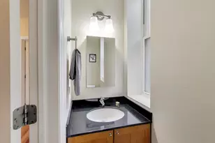 1122 N Winchester Ave, Chicago, IL 60622 - Photo 18