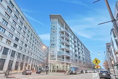 845 N Kingsbury Street #211, Chicago, IL 60610 - Photo 1
