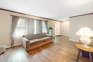 309 Vista Dr, Bolingbrook, IL 60490 - Photo 6