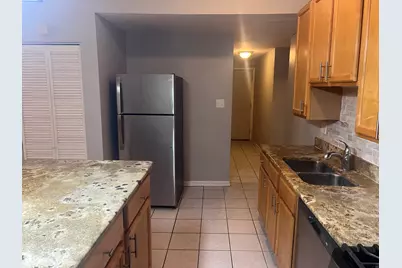 1430 E 69th Street #1S, Chicago, IL 60637 - Photo 8