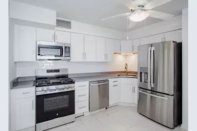 8801 W Golf Road #6B, Niles, IL 60714 - Photo 4