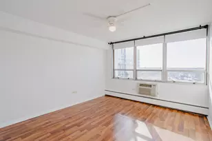 8801 W Golf Rd, Niles, IL 60714 - Photo 6