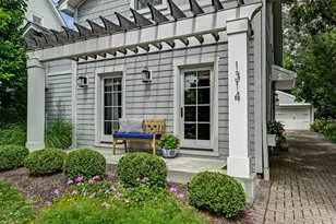 1314 Maple St, Western Springs, IL 60558 - Photo 2