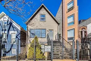 1730 W Beach Ave, Chicago, IL 60622 - Photo 1