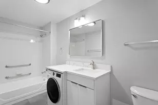 1625 W Howard Ave, Chicago, IL 60626 - Photo 8