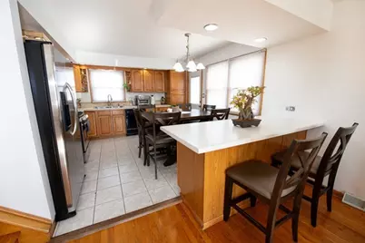 12507 S Tripp Avenue, Alsip, IL 60803 - Photo 8