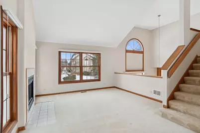 [Address not provided], Aurora, IL 60502 - Photo 10