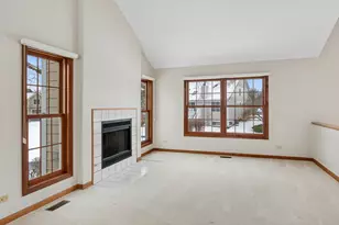 [Address not provided], Aurora, IL 60502 - Photo 8