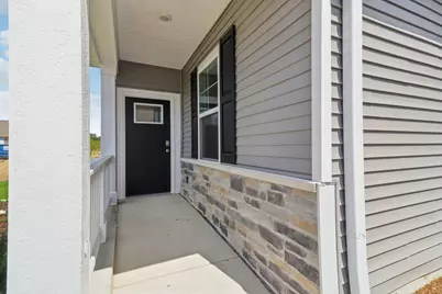 1057 Williamsburg Street, Pingree Grove, IL 60140 - Photo 4