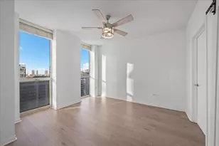 645 N Kingsbury St, Chicago, IL 60654 - Photo 12