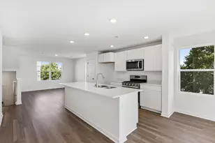 1441 Oakfield Ln, Pingree Grove, IL 60140 - Photo 4