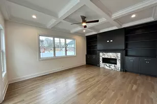 769 S Fairview Ave, Elmhurst, IL 60126 - Photo 6