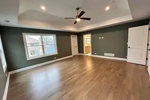 769 S Fairview Ave, Elmhurst, IL 60126 - Photo 14