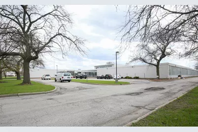 646 Chicago Road, Chicago Heights, IL 60411 - Photo 1