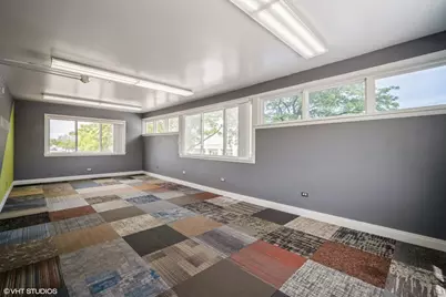 8755 Trumbull Avenue, Skokie, IL 60076 - Photo 16