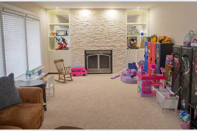 404 Livingston Drive, New Lenox, IL 60451 - Photo 2