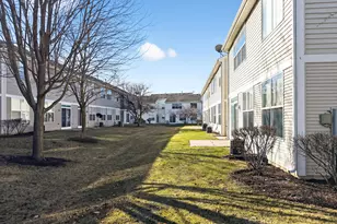 1492 Waterside Dr, Dekalb, IL 60115 - Photo 8