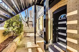 1730 W Beach Ave, Chicago, IL 60622 - Photo 2