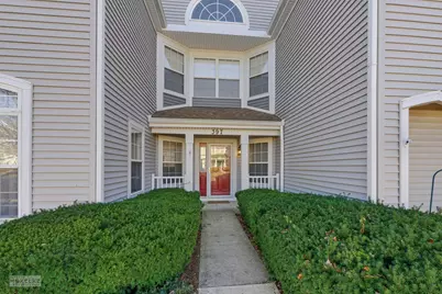 397 Cascade Lane #397, Oswego, IL 60543 - Photo 2