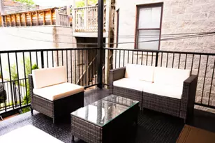 1730 W Beach Ave, Chicago, IL 60622 - Photo 20