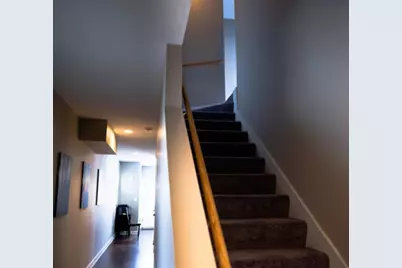 1730 W Beach Avenue, Chicago, IL 60622 - Photo 12