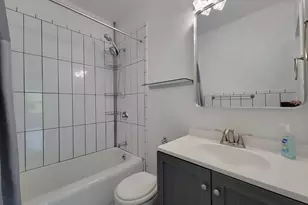 3600 N Lake Shore Dr, Chicago, IL 60613 - Photo 8