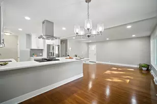 [Address not provided], Skokie, IL 60077 - Photo 6