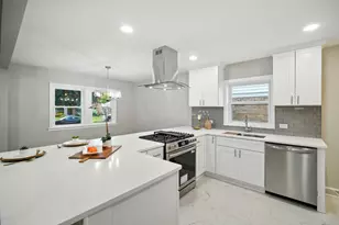 [Address not provided], Skokie, IL 60077 - Photo 8