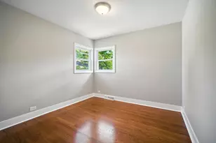 [Address not provided], Skokie, IL 60077 - Photo 14