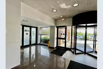 101 Burr Ridge Parkway, Burr Ridge, IL 60527 - Photo 2