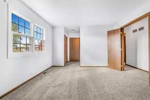 1388 Bow String Ct, Carol Stream, IL 60188 - Photo 12