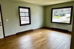 3615 Schalck Dr, Rockford, IL 61103 - Photo 8