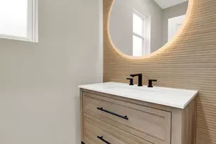 5901 W Erie St, Chicago, IL 60644 - Photo 16