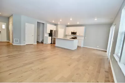 1029 Draper Road, McHenry, IL 60050 - Photo 2