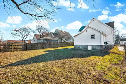 340 E Baker Street, Bloomington, IL 61701 - Photo 28