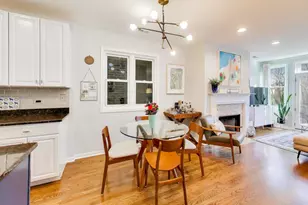 1038 N Marshfield Ave, Chicago, IL 60622 - Photo 8