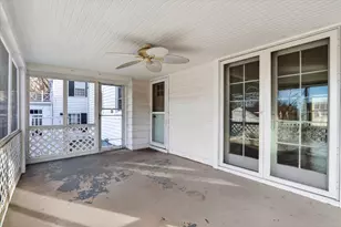 422 N Gardiner Ave, Rockford, IL 61107 - Photo 48